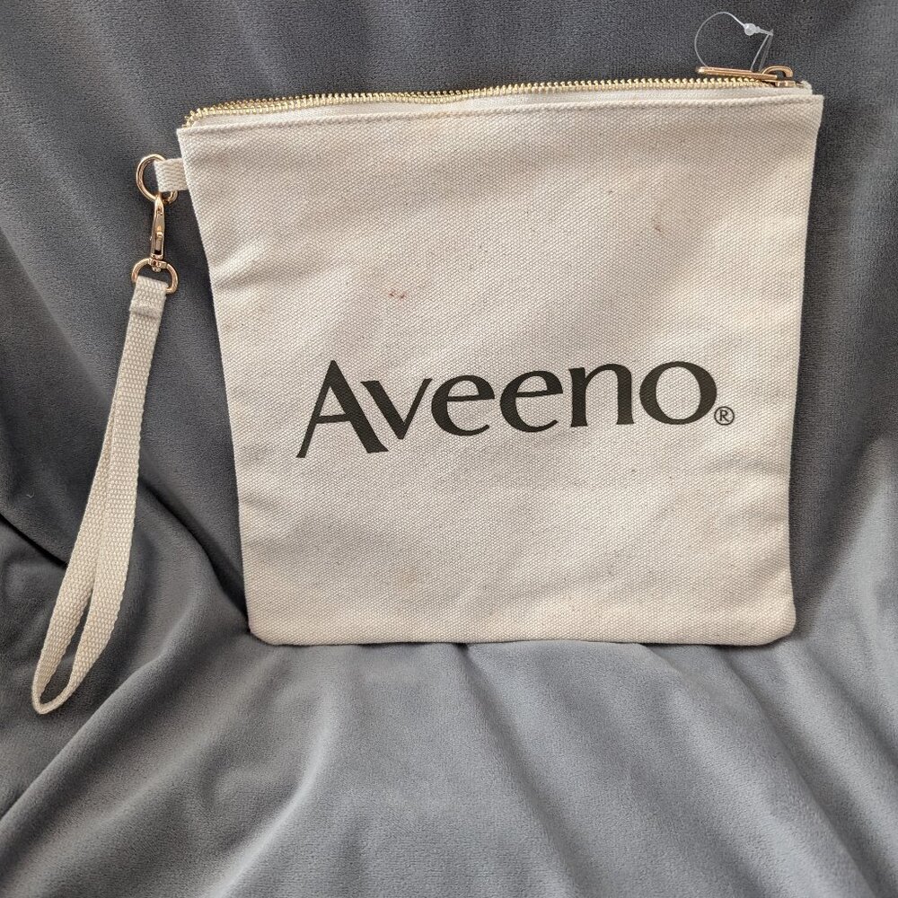 Aveeno Canvas Make-Up Cosmetics Bag